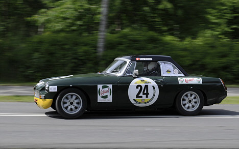 Roar Eriksen fik sin første Hill Climb sejr i Castrol MGB’en i Hill Climb Fyn.